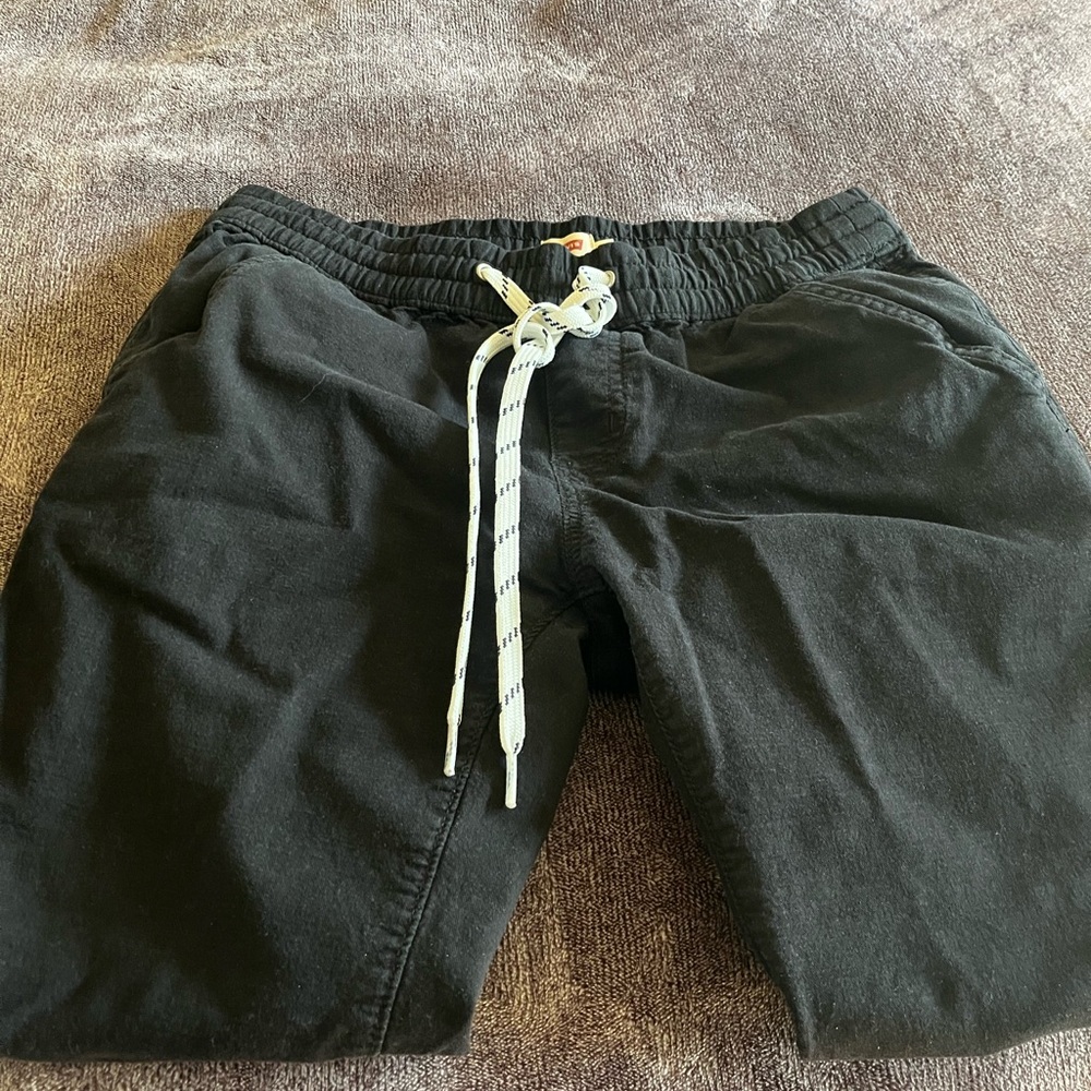 Levi's Black Elastic Waist Lightweight Sweatpants